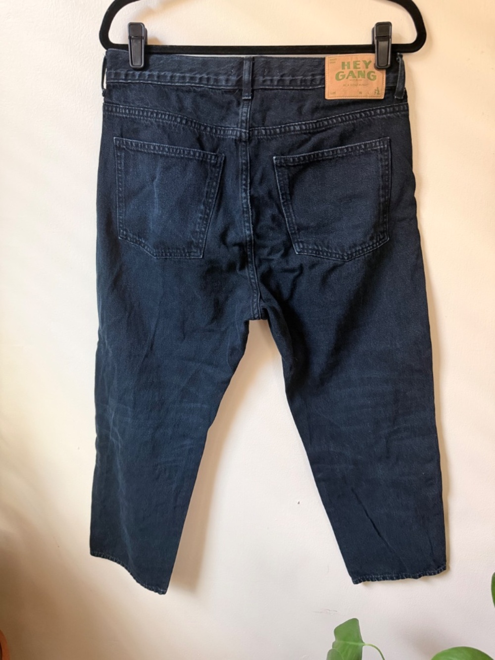 Hey Gang "The Loose Crop" Jeans in Washed Black size 28 - Picture 6 of 8